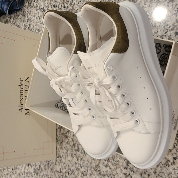 Alexander McQueen Other - Alexander McQueen Sneakers